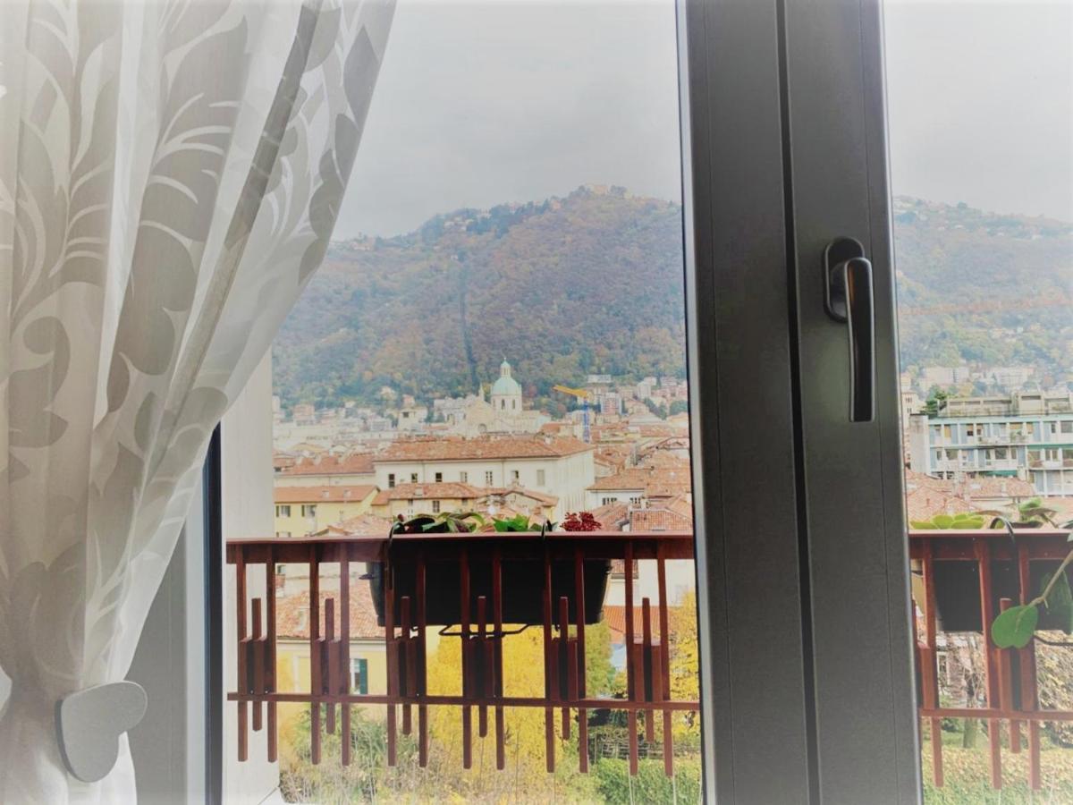 Maison 53 Incantevole Appartamento Vista Cattedrale Di โกโม ภายนอก รูปภาพ